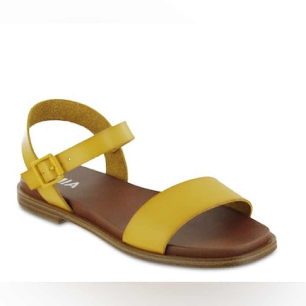 Mia Tia Sandal/Karina Sandal (Women) In Yellow Size 8 NWOB